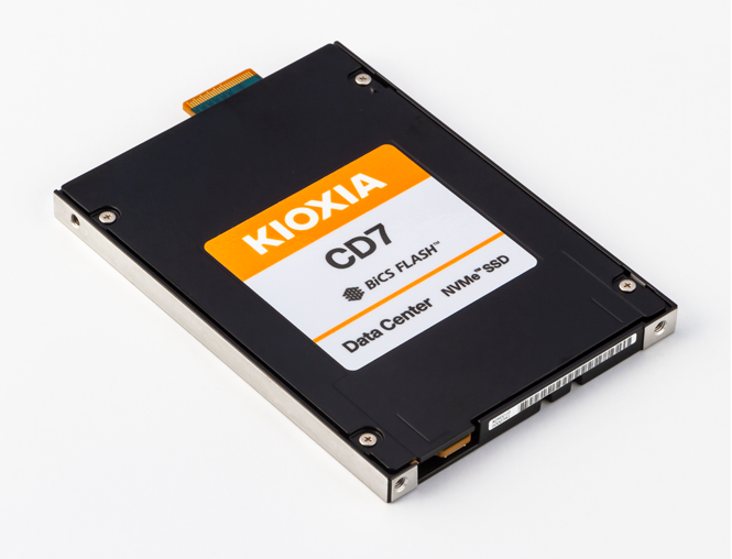 KIOXIA CD7 E3.S 系列資料中心級 NVMe™ SSD